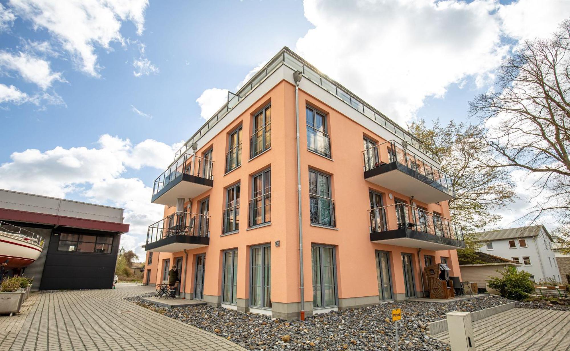 Alte Fischfabrik Lauterbach "Mehrzeit Am Bodden" Appartement Buitenkant foto
